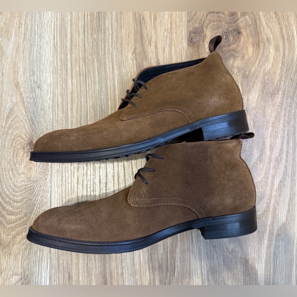 ALDO Brown Suede Chukka Boots Size US 9 NWT - Picture 1 of 8
